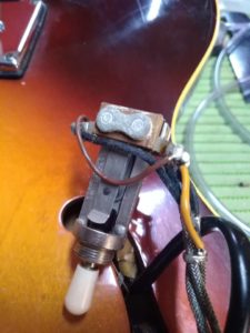 bass gibson