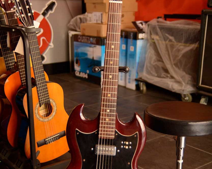 Chitarra elettrica Cimar tipo SG