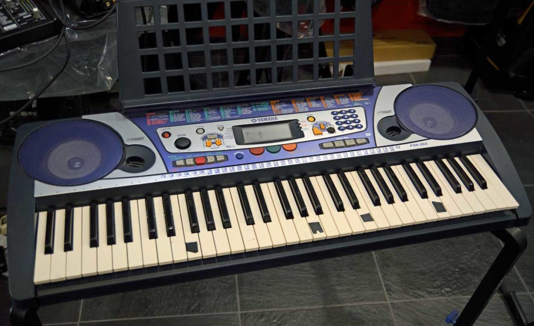 Tastiera Yamaha PSR-260